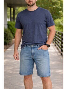 Levi's Baggy 579 Men's Shorts size 34 Light denim NEW